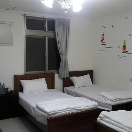 Home Run Homestay Dongyin Екстер'єр фото